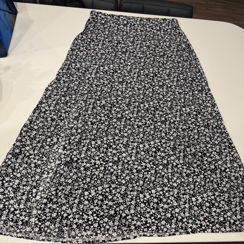 Long skirt